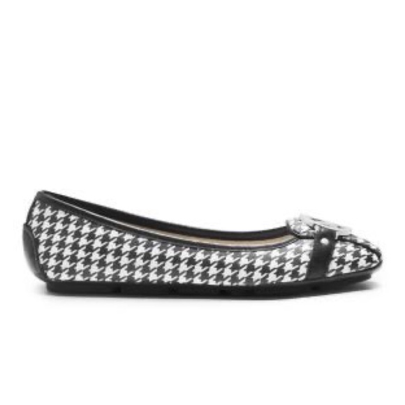 Michael Kors Fulton Moc Black & White Houndstooth Flats - Picture 2 of 10